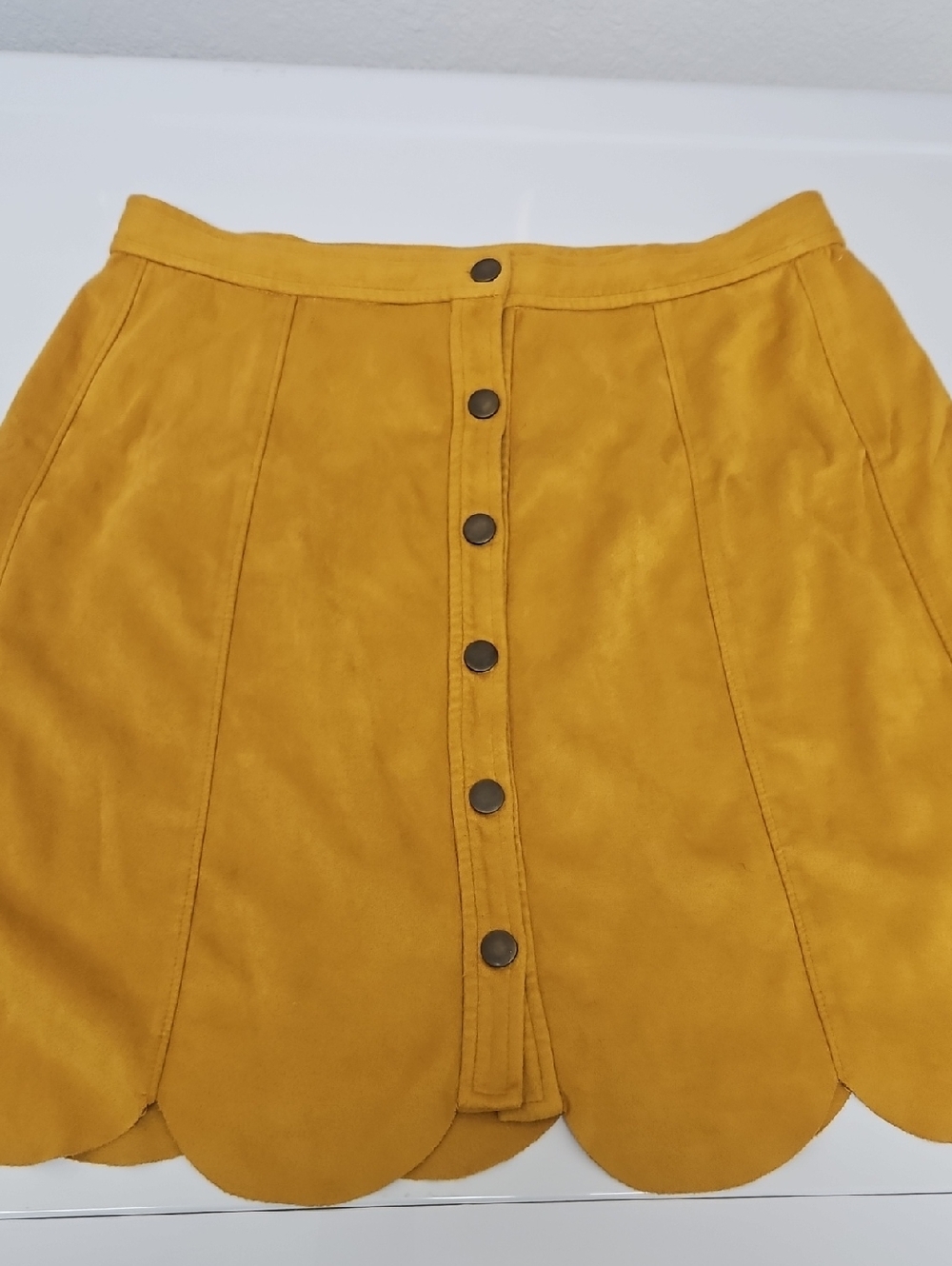 Soprano Mustard Yellow Button-Front Suede-Look Skirt EUC sz M